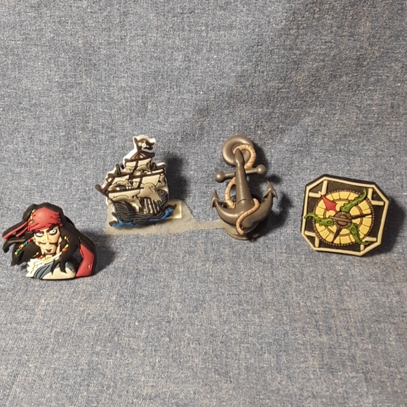 pirates of the caribbean crocs